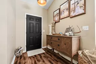 4325 Glen Forest Dr, Milton, FL 32583 - Photo 5