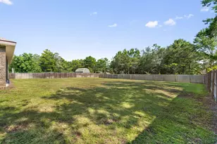 2949 Sherwood Dr, Navarre, FL 32566 - Photo 39