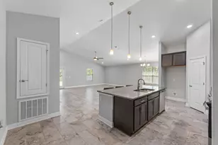 2949 Sherwood Dr, Navarre, FL 32566 - Photo 9