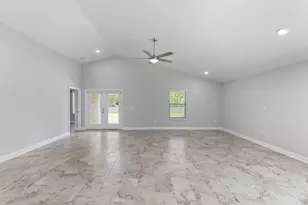 2949 Sherwood Dr, Navarre, FL 32566 - Photo 11