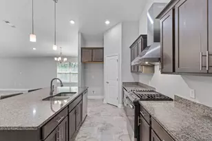 2949 Sherwood Dr, Navarre, FL 32566 - Photo 19