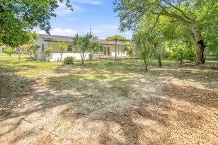 1426 Hickory Ave, Niceville, FL 32578 - Photo 29