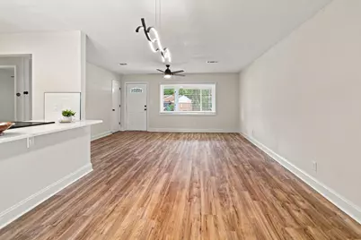 1426 Hickory Avenue, Niceville, FL 32578 - Photo 11