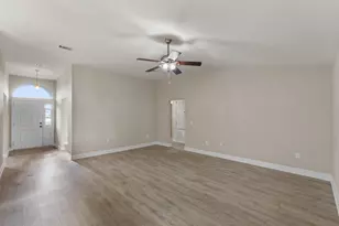 2942 Ensenada Ct, Navarre, FL 32566 - Photo 9