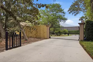 4201 Ward Cove Dr, Niceville, FL 32578 - Photo 3