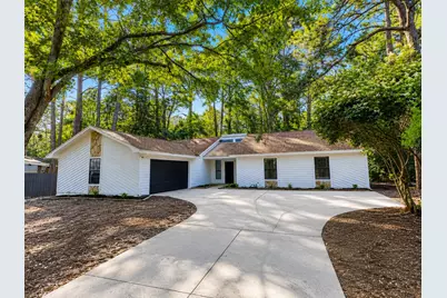 723 Prestwick Drive, Niceville, FL 32578 - Photo 1