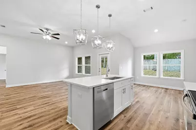 1018 Rin Court, Milton, FL 32583 - Photo 15
