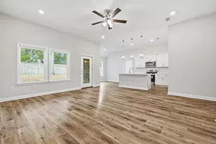 1018 Rin Ct, Milton, FL 32583 - Photo 7