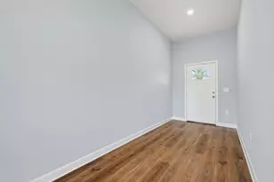 1018 Rin Ct, Milton, FL 32583 - Photo 5