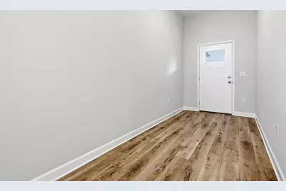 1018 Rin Court, Milton, FL 32583 - Photo 5