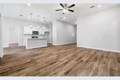 1018 Rin Court, Milton, FL 32583 - Photo 5