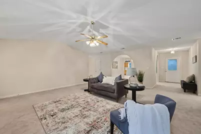 213 Hunter Drive, Crestview, FL 32539 - Photo 7
