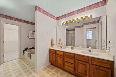 213 Hunter Drive, Crestview, FL 32539 - Photo 25