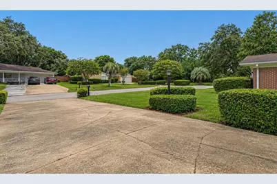 604 NE Merioneth Drive, Fort Walton Beach, FL 32547 - Photo 3