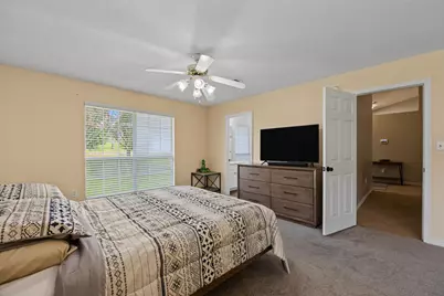 5187 Whitehurst Lane, Crestview, FL 32536 - Photo 13