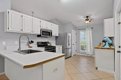 5187 Whitehurst Lane, Crestview, FL 32536 - Photo 7