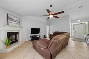 5187 Whitehurst Ln, Crestview, FL 32536 - Photo 3