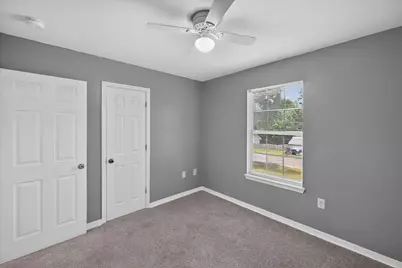 326 Lakeview Drive, Crestview, FL 32536 - Photo 19