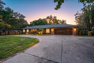212 White St, Niceville, FL 32578 - Photo 13