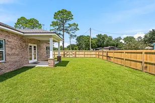 709 NW Lovejoy Rd, Fort Walton Beach, FL 32548 - Photo 23