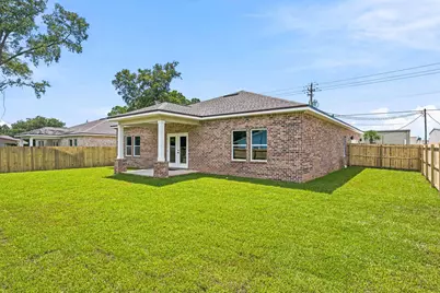 709 NW Lovejoy Road, Fort Walton Beach, FL 32548 - Photo 35