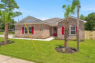 709 NW Lovejoy Rd, Fort Walton Beach, FL 32548 - Photo 5