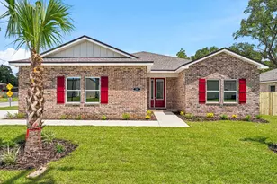 709 NW Lovejoy Rd, Fort Walton Beach, FL 32548 - Photo 3