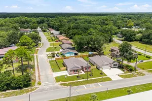 707 NW Lovejoy Rd, Fort Walton Beach, FL 32548 - Photo 21
