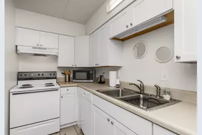 209 W Miracle Strip Parkway #D103, Mary Esther, FL 32569 - Photo 11