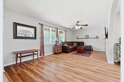 98 Country Club Road, Shalimar, FL 32579 - Photo 9
