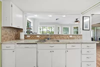 98 Country Club Road, Shalimar, FL 32579 - Photo 15