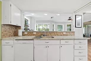 98 Country Club Rd, Shalimar, FL 32579 - Photo 15