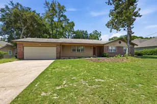 98 Country Club Rd, Shalimar, FL 32579 - Photo 37