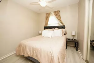 127 Pryor Dr, Mary Esther, FL 32569 - Photo 27