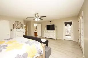 127 Pryor Dr, Mary Esther, FL 32569 - Photo 21