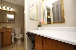 127 Pryor Dr, Mary Esther, FL 32569 - Photo 23