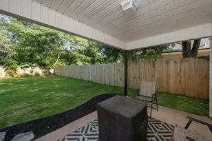 5134 S Lake Dr, Crestview, FL 32539 - Photo 15
