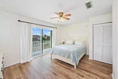8468 Gulf Boulevard # UT-4, Navarre, FL 32566 - Photo 17