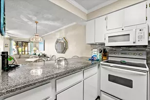 17620 Front Beach Rd, Panama City Beach, FL 32413 - Photo 7