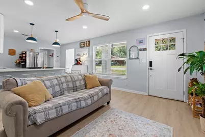 306 Florida Street, Niceville, FL 32578 - Photo 9