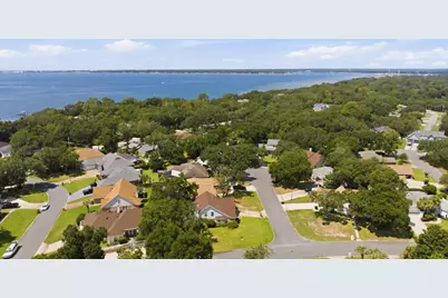 2812 Lee Trevino Court, Shalimar, FL 32579 - Photo 67