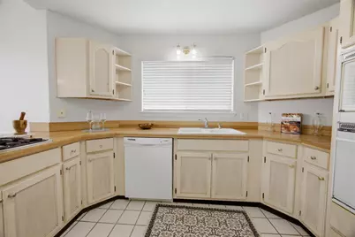 2812 Lee Trevino Court, Shalimar, FL 32579 - Photo 11
