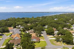 2812 Lee Trevino Ct, Shalimar, FL 32579 - Photo 69