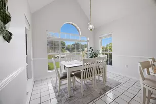 2812 Lee Trevino Ct, Shalimar, FL 32579 - Photo 11