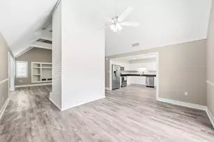 942 Rue De Palms Dr, Niceville, FL 32578 - Photo 19