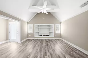942 Rue De Palms Dr, Niceville, FL 32578 - Photo 11