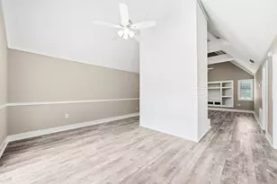 942 Rue De Palms Dr, Niceville, FL 32578 - Photo 17