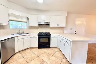 101 Meadow Woods Ln, Niceville, FL 32578 - Photo 11