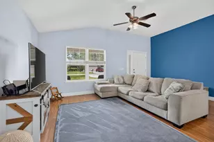 8307 Toledo St, Navarre, FL 32566 - Photo 5
