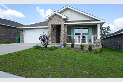 4703 Airmen Drive, Crestview, FL 32539 - Photo 1